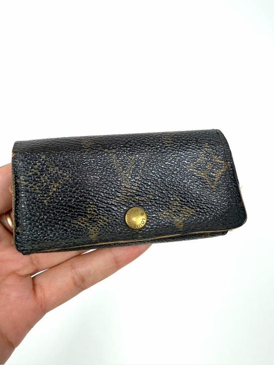 Louis Vuitton Accessories - Authentic Louis Vuitton Monogram Key Holder Case